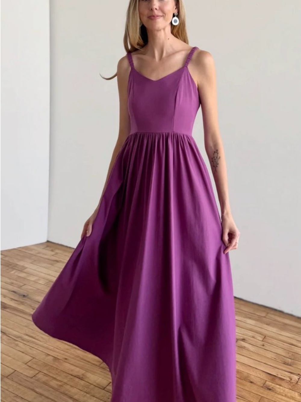 Lydia Style Women's Maxi Dress in Deep Lilac